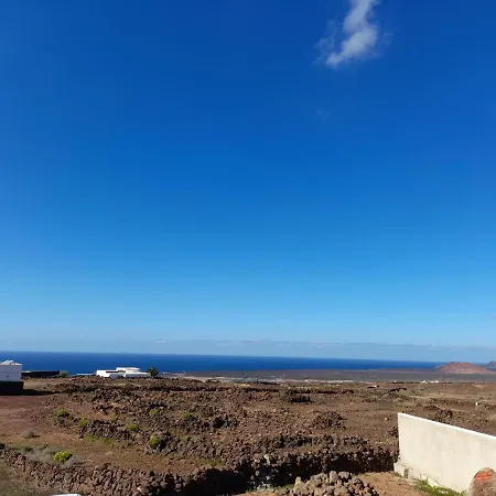Hébergement de vacances Con Terraza Y Jardin Las Breñas